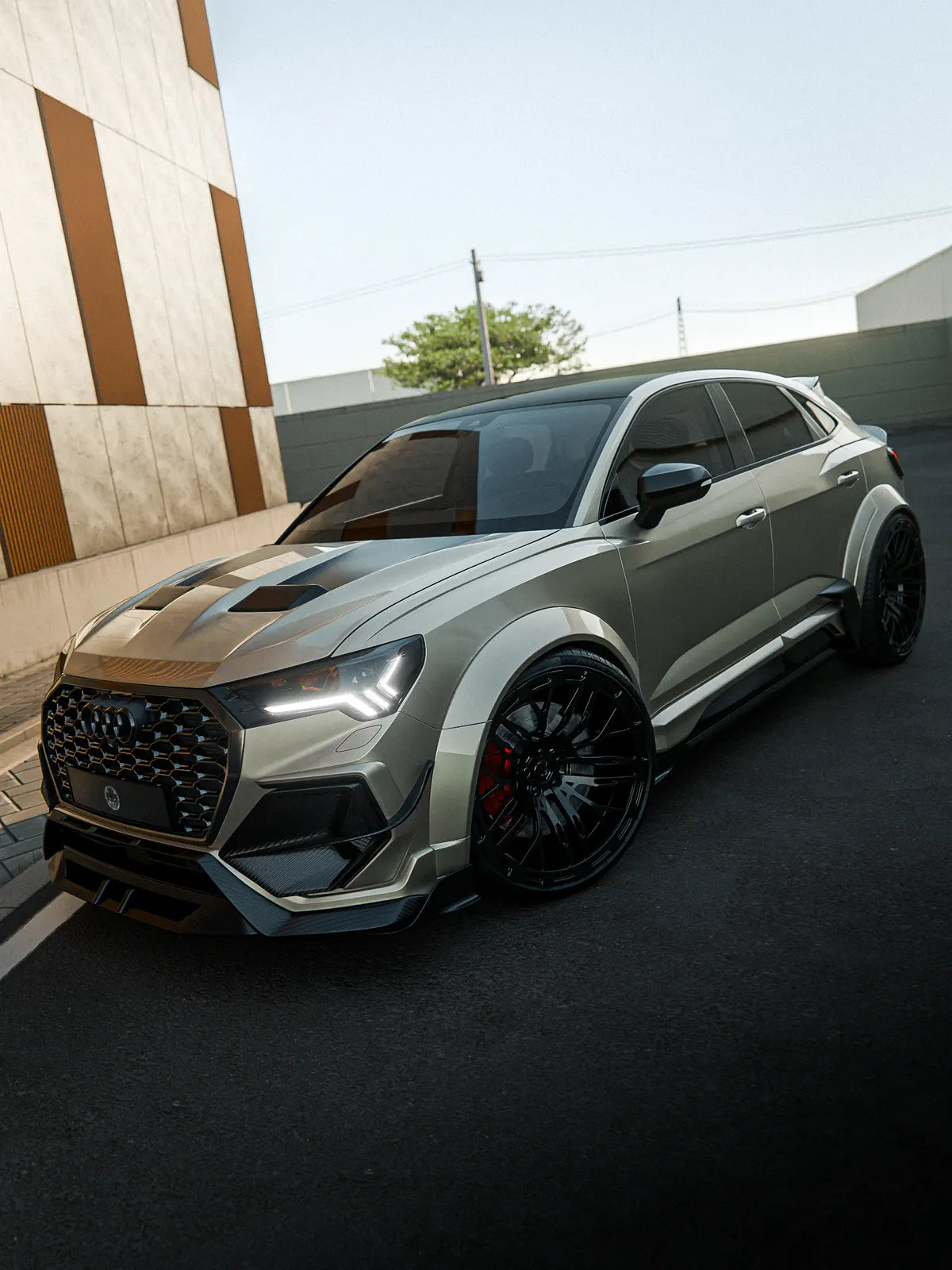 Dryzane Q3 V2 widebody champagne exterior design render